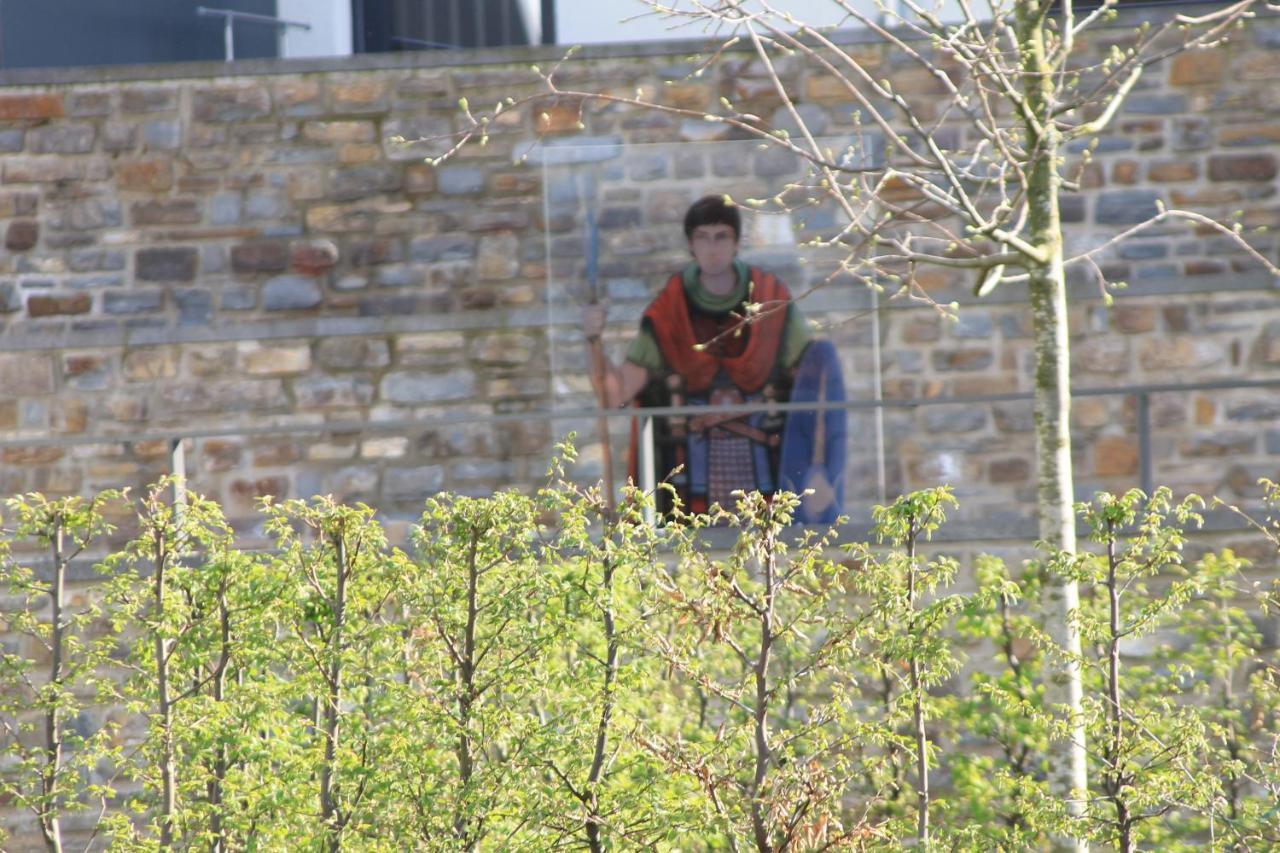 Fe Wo Am Alten Rathaus Andernach Exterior foto