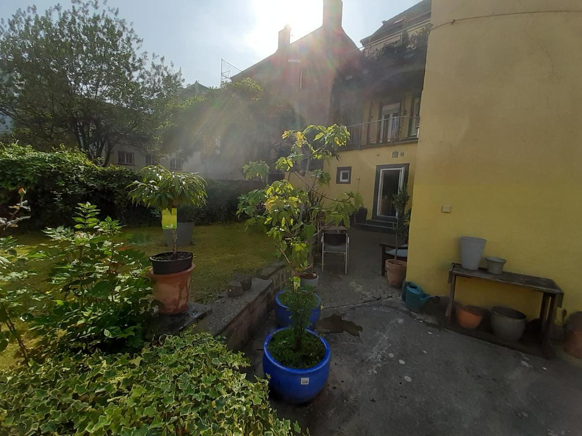 Fe Wo Am Alten Rathaus Andernach Exterior foto