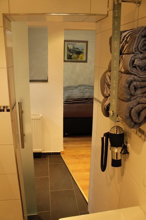 Fe Wo Am Alten Rathaus Andernach Habitación foto