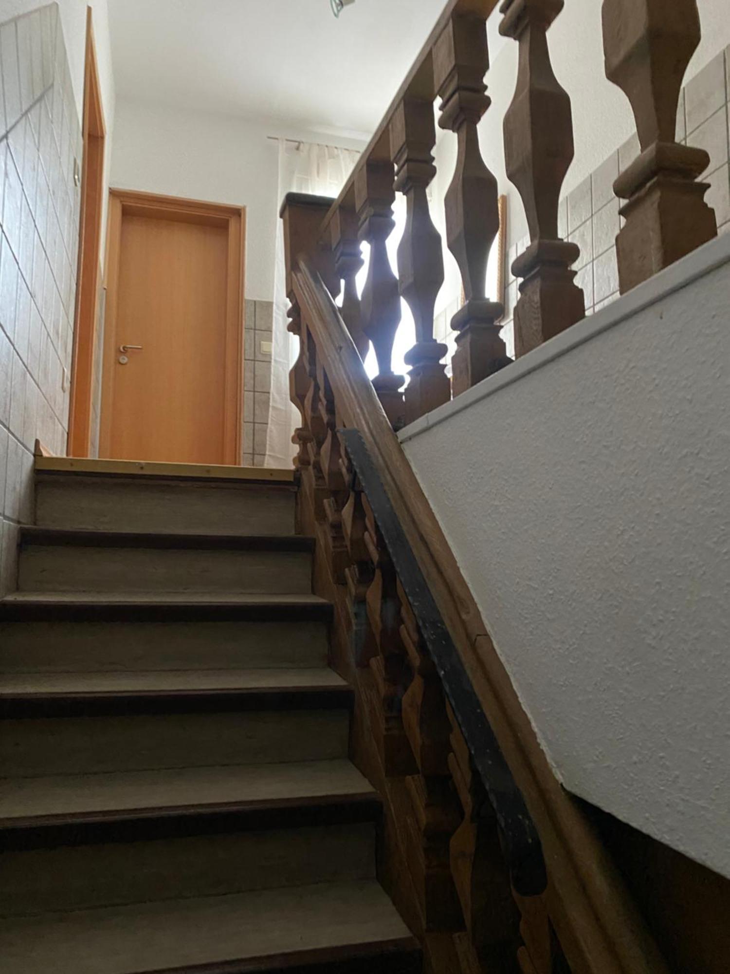 Fe Wo Am Alten Rathaus Andernach Exterior foto